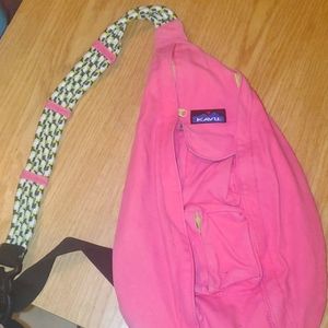 Kavu crossbody sling purse